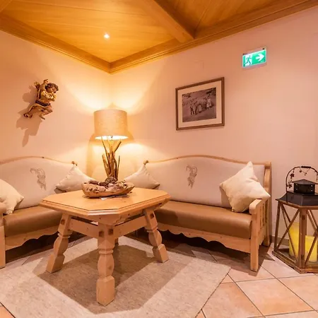 Garni Tina 3* Ischgl