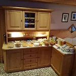 Garni Tina Aparthotel Ischgl