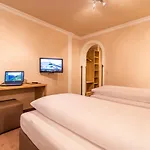 Garni Tina 3* Ischgl